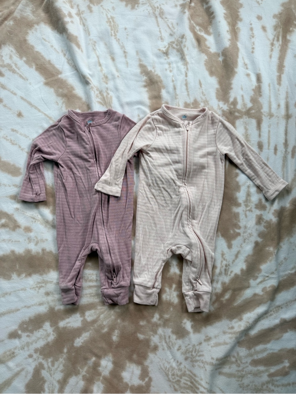 0-3M Cloud Island Rompers in Dusty Rose and Pale Pink